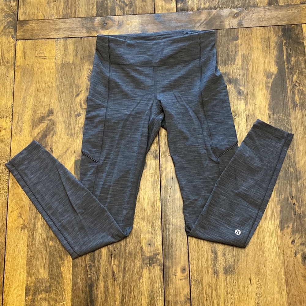 ***LIKE NEW***  Lululemon Leggings